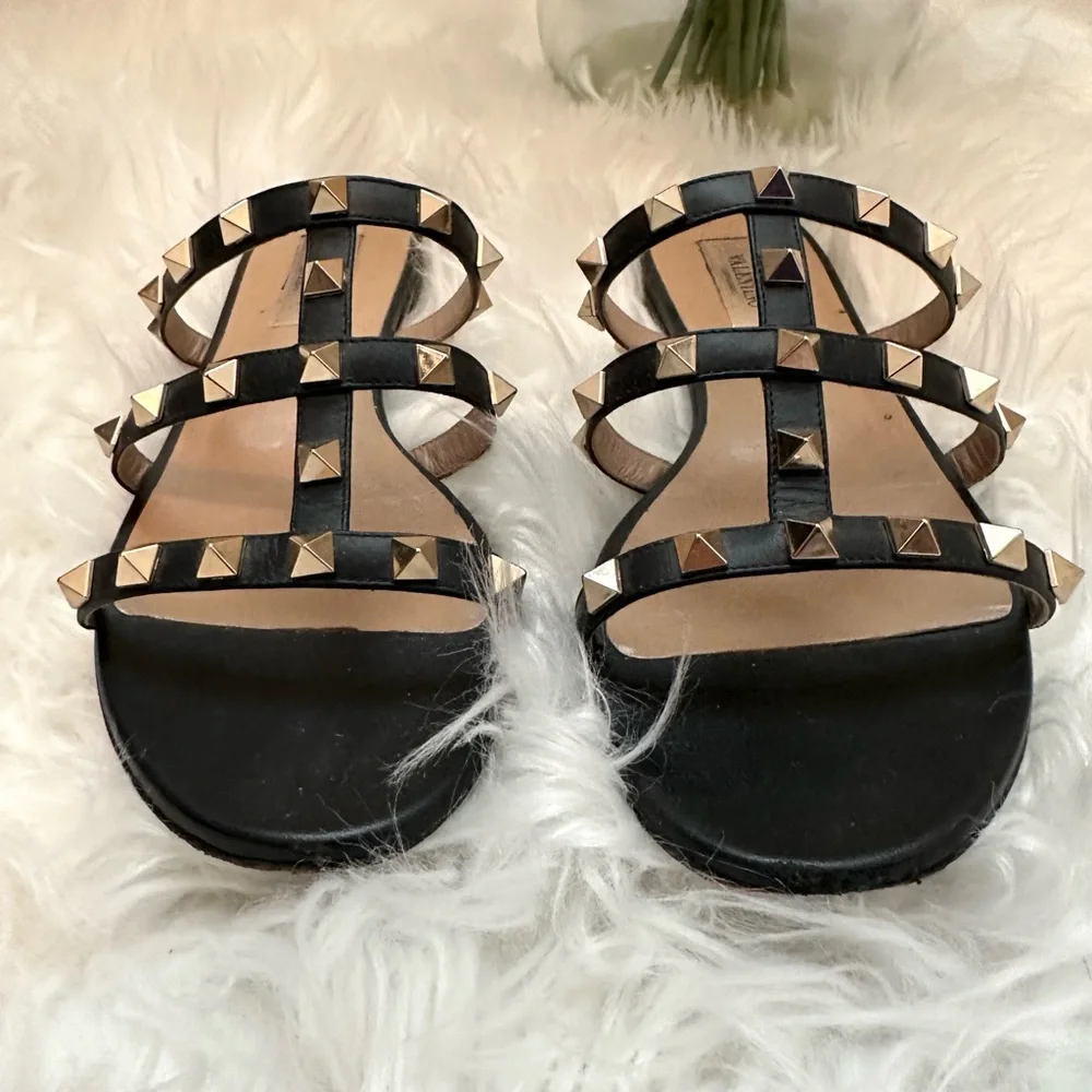 Valentino Rockstud Sandals Black Flats 36.5 - Picture 8 of 8